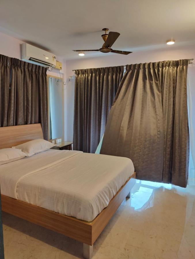 Tara Premium In Indiranagar Apartment *